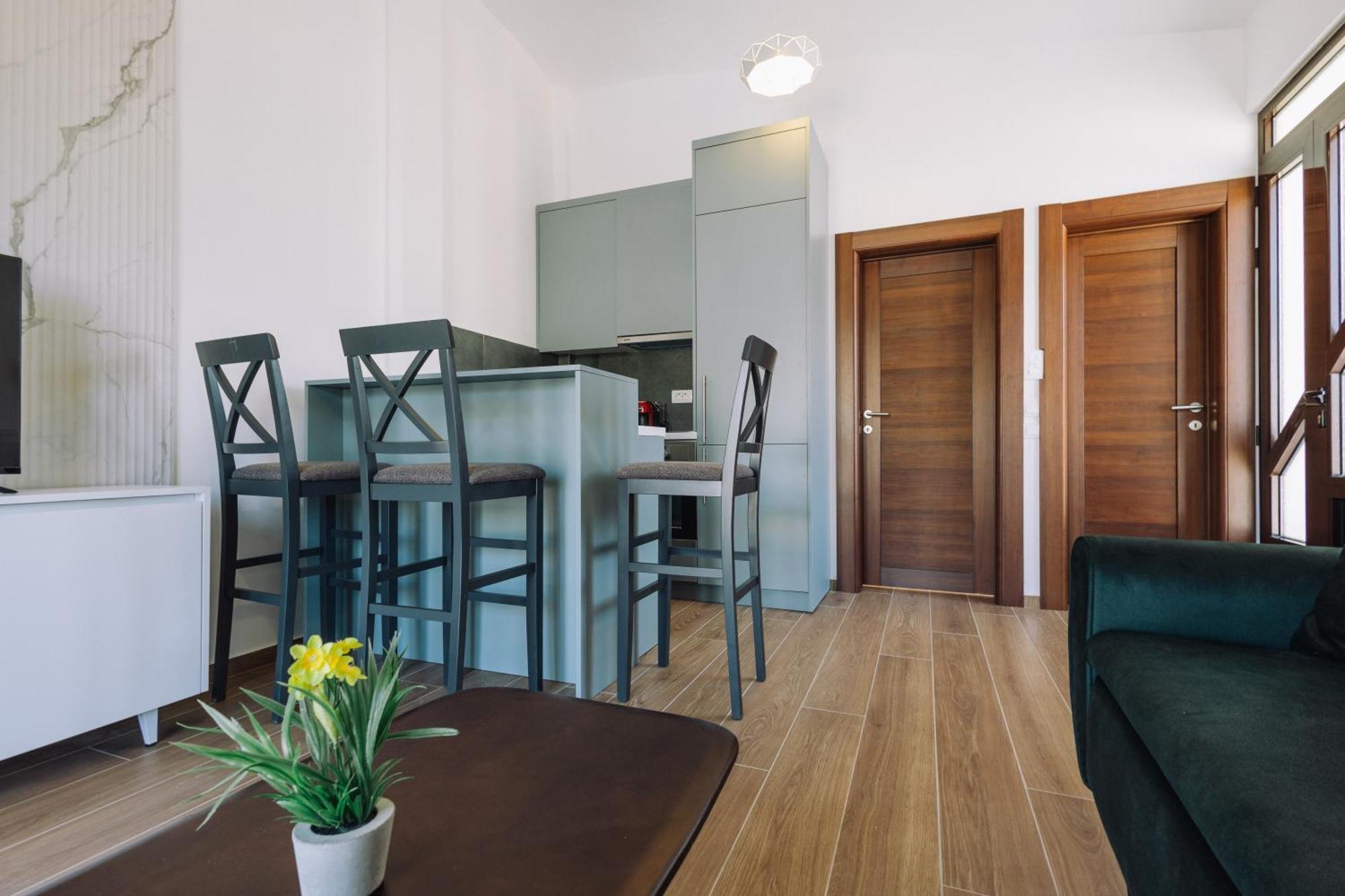 Barba Apartments Улцинь Экстерьер фото